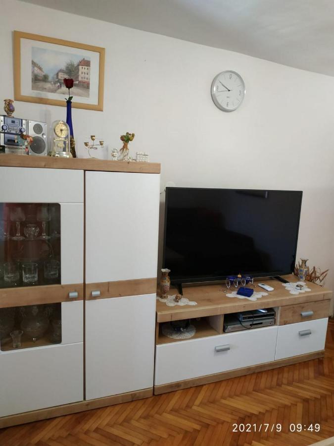 Apartments Raguz Кавтат Екстериор снимка