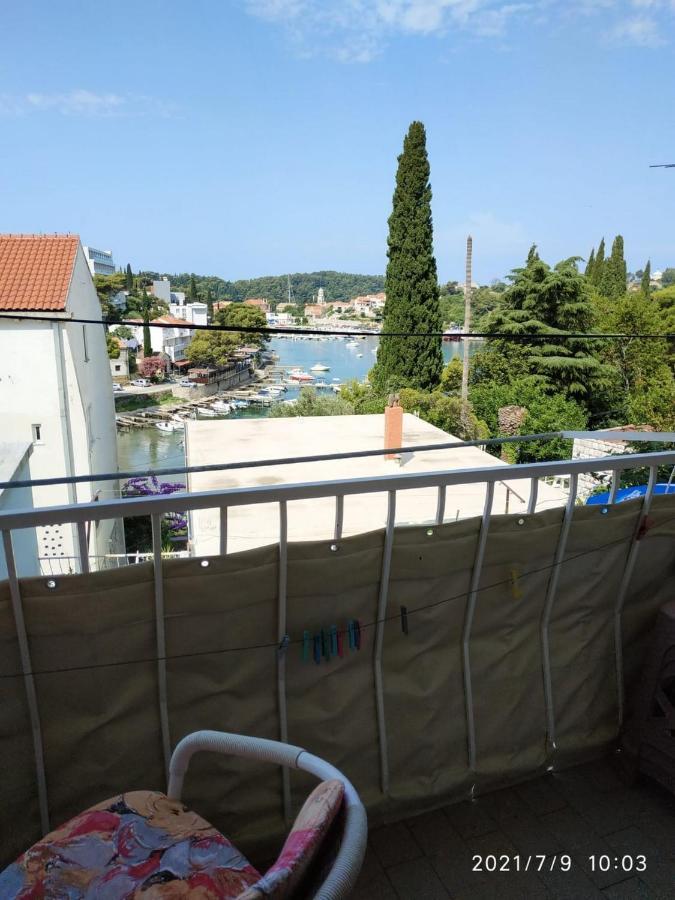 Apartments Raguz Кавтат Екстериор снимка